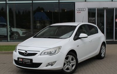 Opel Astra J, 2011 год, 925 000 рублей, 1 фотография