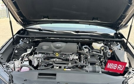 Toyota Camry, 2024 год, 3 300 000 рублей, 6 фотография