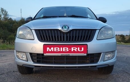 Skoda Fabia II, 2011 год, 500 000 рублей, 3 фотография