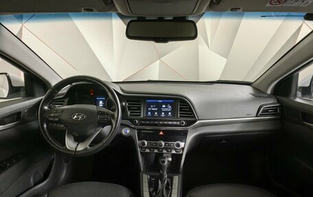 Hyundai Elantra VI рестайлинг, 2019 год, 1 543 000 рублей, 10 фотография