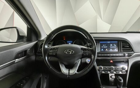 Hyundai Elantra VI рестайлинг, 2019 год, 1 543 000 рублей, 15 фотография