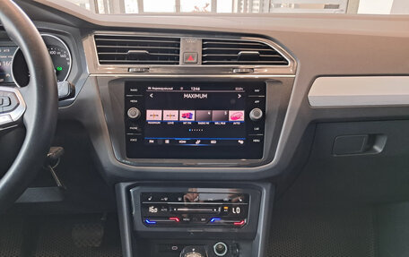 Volkswagen Tiguan II, 2021 год, 2 815 000 рублей, 15 фотография