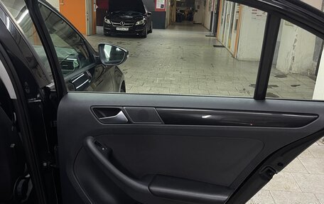 Volkswagen Jetta VI, 2013 год, 1 290 000 рублей, 17 фотография