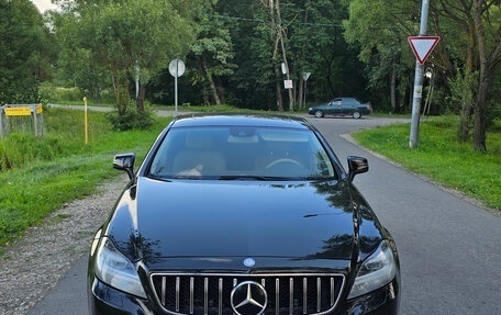 Mercedes-Benz CLS, 2012 год, 2 350 000 рублей, 2 фотография