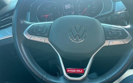 Volkswagen Passat B8 рестайлинг, 2021 год, 3 200 000 рублей, 12 фотография