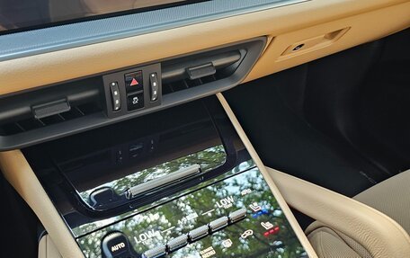 Porsche Cayenne III, 2024 год, 14 500 000 рублей, 28 фотография