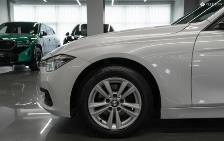 BMW 3 серия, 2017 год, 1 880 000 рублей, 20 фотография