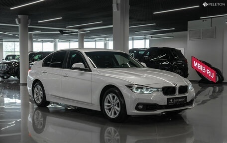 BMW 3 серия, 2017 год, 1 880 000 рублей, 2 фотография