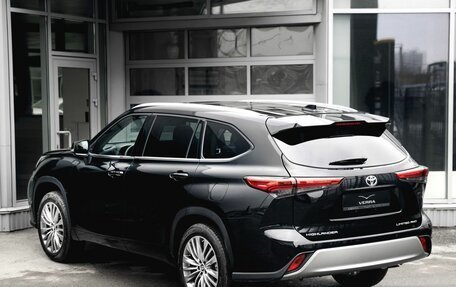 Toyota Highlander, 2025 год, 5 850 000 рублей, 10 фотография