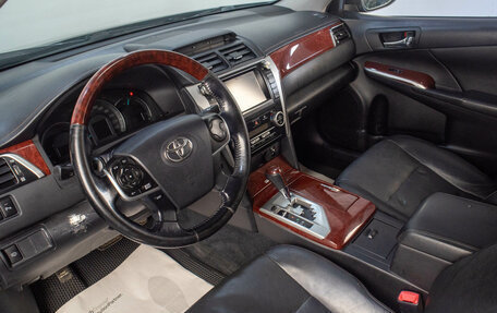 Toyota Camry, 2012 год, 1 549 000 рублей, 7 фотография