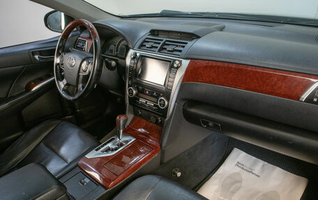 Toyota Camry, 2012 год, 1 549 000 рублей, 18 фотография