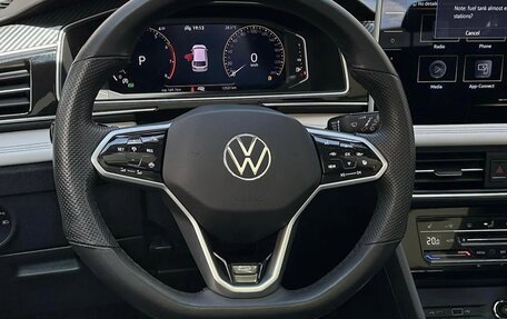 Volkswagen Tiguan II, 2022 год, 2 490 000 рублей, 8 фотография