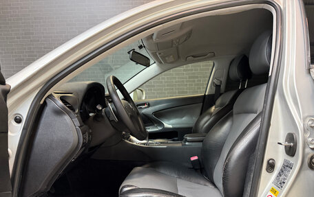 Lexus IS II рестайлинг 2, 2005 год, 1 150 000 рублей, 7 фотография