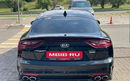 KIA Stinger I, 2018 год, 2 270 000 рублей, 6 фотография