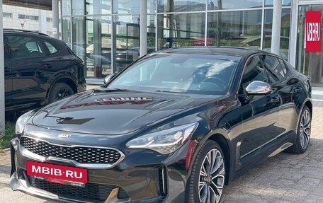 KIA Stinger I, 2018 год, 2 270 000 рублей, 2 фотография