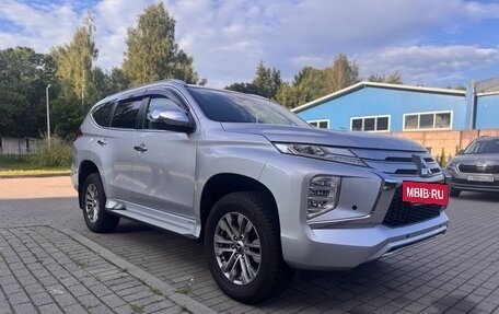 Mitsubishi Pajero Sport III рестайлинг, 2021 год, 5 000 000 рублей, 5 фотография