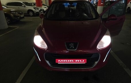 Peugeot 308 II, 2011 год, 550 000 рублей, 18 фотография