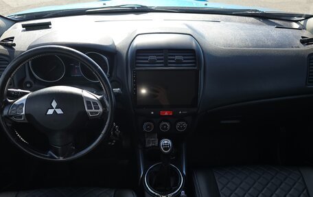 Mitsubishi ASX I рестайлинг, 2010 год, 1 000 000 рублей, 29 фотография