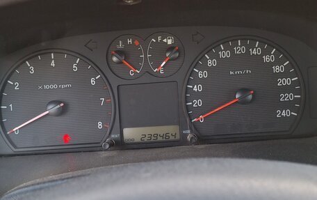 Hyundai Sonata IV рестайлинг, 2005 год, 270 000 рублей, 4 фотография