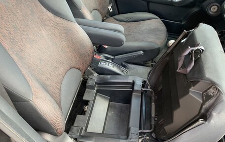 Nissan Note II рестайлинг, 2010 год, 600 000 рублей, 7 фотография
