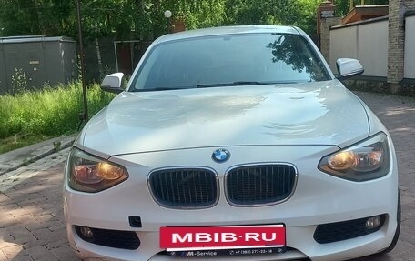 BMW 1 серия, 2013 год, 900 000 рублей, 2 фотография
