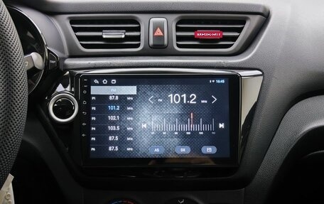 KIA Rio III рестайлинг, 2014 год, 1 055 000 рублей, 18 фотография