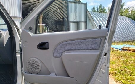 Renault Logan I, 2006 год, 305 000 рублей, 4 фотография