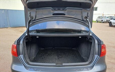 Volkswagen Jetta VI, 2012 год, 997 000 рублей, 12 фотография