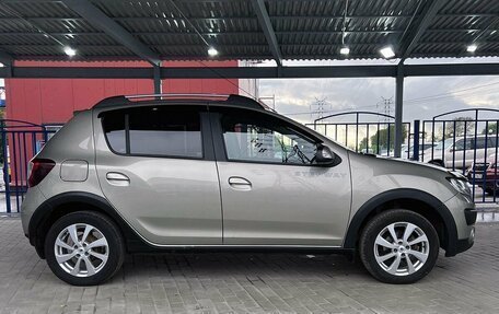 Renault Sandero II рестайлинг, 2016 год, 870 000 рублей, 6 фотография
