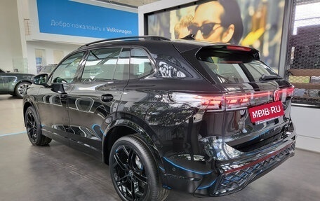 Volkswagen Tiguan, 2025 год, 4 698 000 рублей, 6 фотография