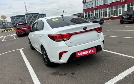 KIA Rio IV, 2018 год, 1 300 000 рублей, 6 фотография