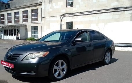 Toyota Camry, 2006 год, 1 100 000 рублей, 2 фотография