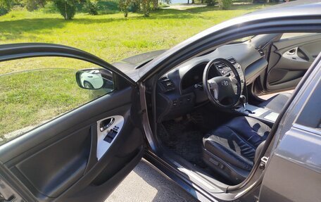 Toyota Camry, 2006 год, 1 100 000 рублей, 9 фотография
