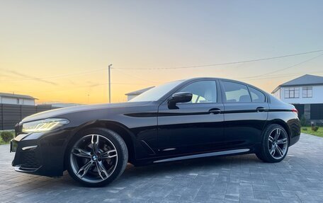 BMW 5 серия, 2020 год, 4 950 000 рублей, 2 фотография