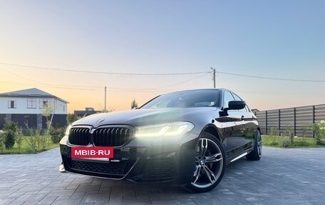 BMW 5 серия, 2020 год, 4 950 000 рублей, 3 фотография