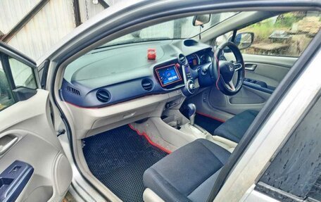 Honda Insight II рестайлинг, 2009 год, 900 000 рублей, 4 фотография