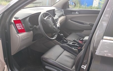Hyundai Tucson III, 2019 год, 2 500 000 рублей, 2 фотография