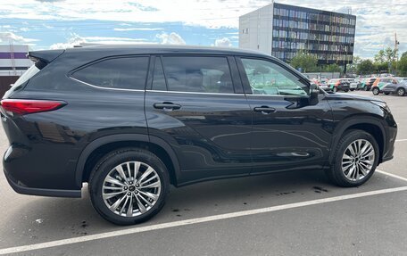 Toyota Highlander, 2025 год, 5 199 000 рублей, 5 фотография