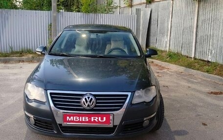 Volkswagen Passat B6, 2006 год, 630 000 рублей, 10 фотография