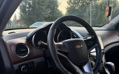 Chevrolet Cruze II, 2013 год, 850 000 рублей, 16 фотография
