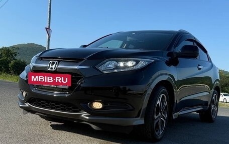 Honda Vezel, 2016 год, 1 560 000 рублей, 2 фотография