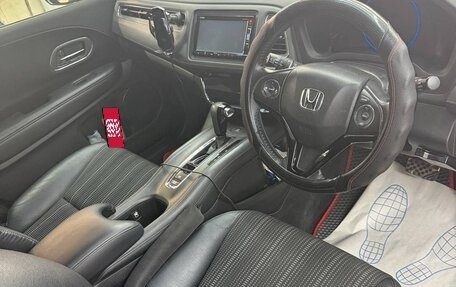 Honda Vezel, 2016 год, 1 560 000 рублей, 17 фотография