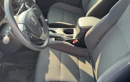 Toyota RAV4, 2014 год, 2 200 000 рублей, 5 фотография