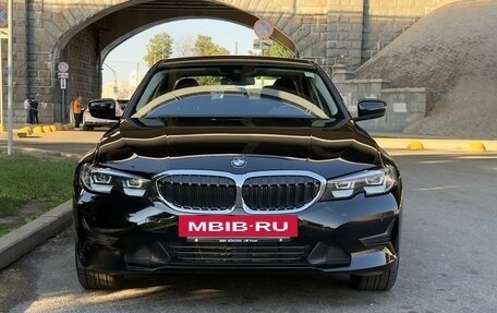 BMW 3 серия, 2021 год, 3 250 000 рублей, 3 фотография