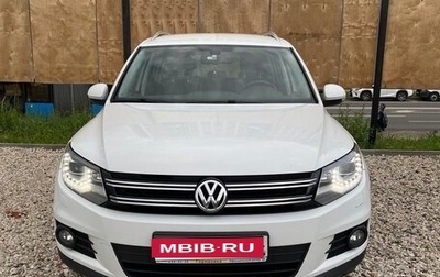 Volkswagen Tiguan I, 2016 год, 1 980 000 рублей, 1 фотография