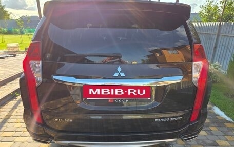 Mitsubishi Pajero Sport III рестайлинг, 2020 год, 3 550 000 рублей, 8 фотография