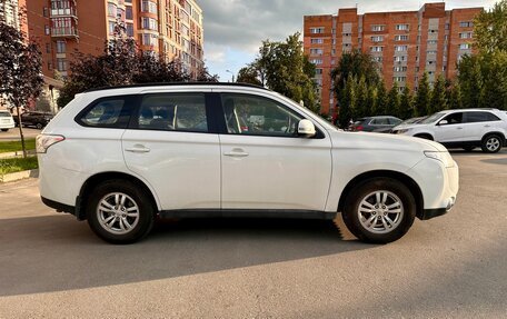 Mitsubishi Outlander III рестайлинг 3, 2012 год, 1 780 000 рублей, 3 фотография