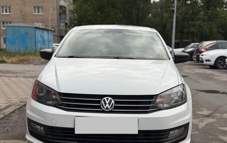 Volkswagen Polo VI (EU Market), 2018 год, 980 000 рублей, 3 фотография