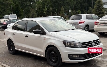 Volkswagen Polo VI (EU Market), 2018 год, 980 000 рублей, 2 фотография