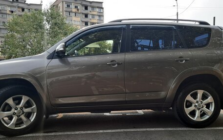Toyota RAV4, 2012 год, 1 860 000 рублей, 2 фотография